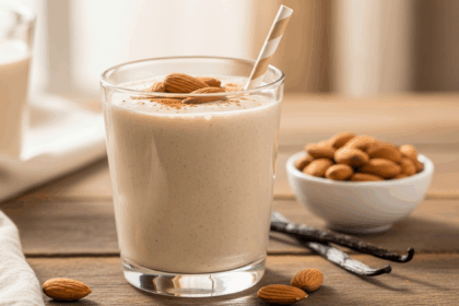 Keto-Vanilla-Almond-Smoothie