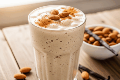 Keto Vanilla Almond Smoothie
