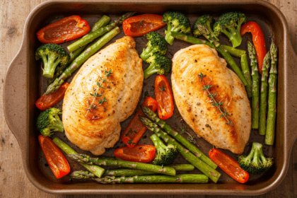 Oven-Baked-Chicken-Breast-with-Vegetables