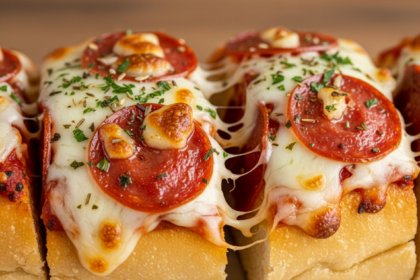 Pizza Garlic Bread