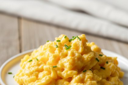 Fluffy Keto Scrambled Eggs