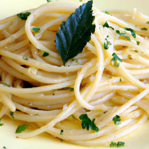 Speedy Spaghetti Aglio e Olio: Simple, Savory & Fast
