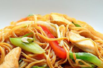 Mastering Chicken Lo Mein: A Flavor-Packed Noodle Delight